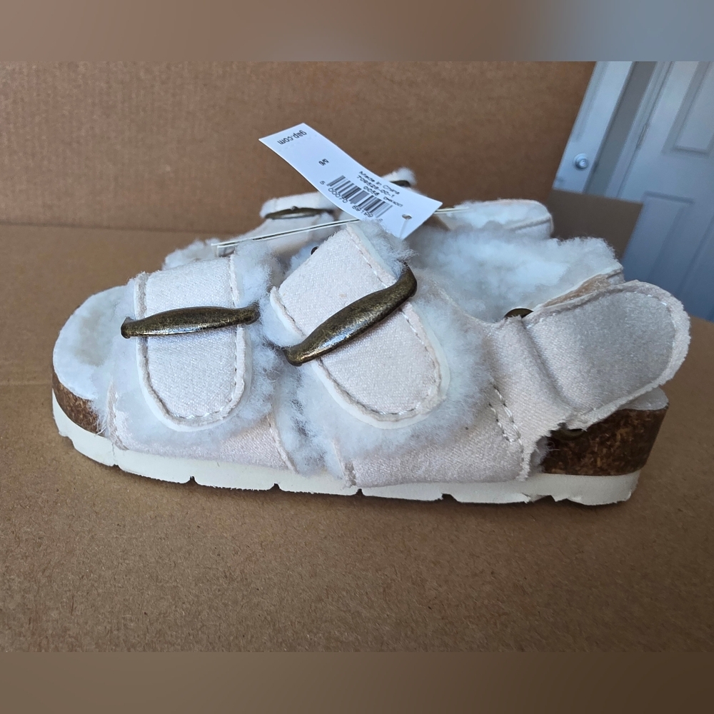 GAP Kids Beige Slippers with Faux Fur